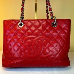 Chanel Red Quilted Shoulder Bag